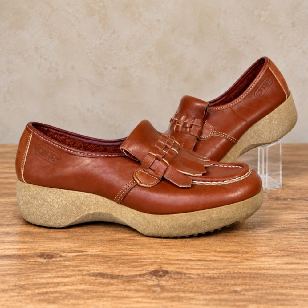 Vintage Connie Brown Leather Kiltie Platform Loafers Womens 7.5 AA Narrow